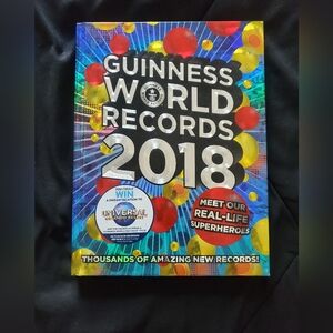 📚 Guinness World Records 2018
